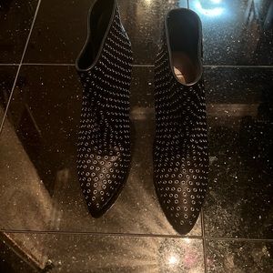 ALAIA studded boot - size 37